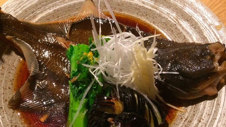 本日のおすすめ「マコガレイの煮付け」